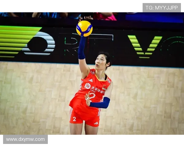 中国女排连胜夺冠展现顽强拼搏精神引发全国球迷热烈欢呼