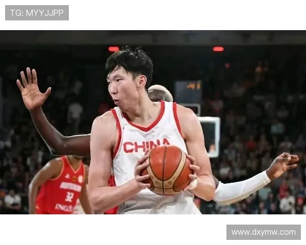 中国男篮力克韩国晋级亚洲杯四强 周琦全场表现震撼球迷