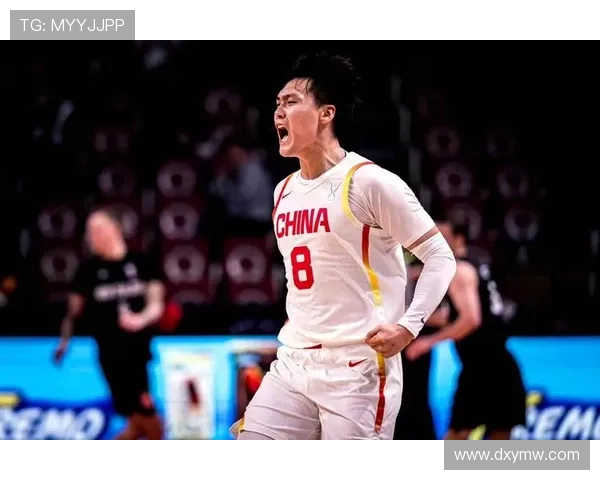 中国男篮逆袭胜日本晋级亚洲杯四强，姚明现场观战见证奇迹