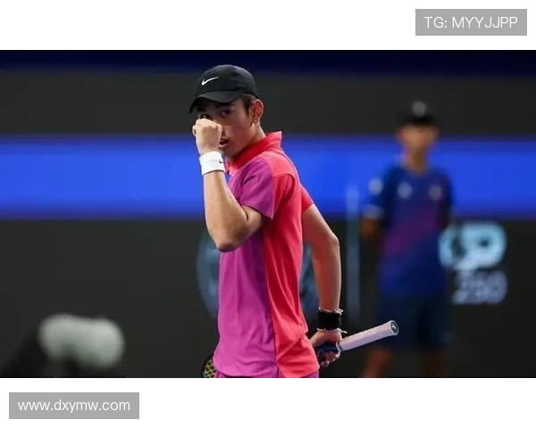 新星崛起赛场风云再起网坛新格局拉开激烈竞争序幕