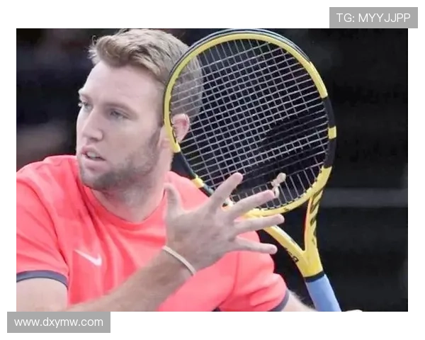 网球新星崭露头角挑战传统强者，激烈赛季引发全球关注