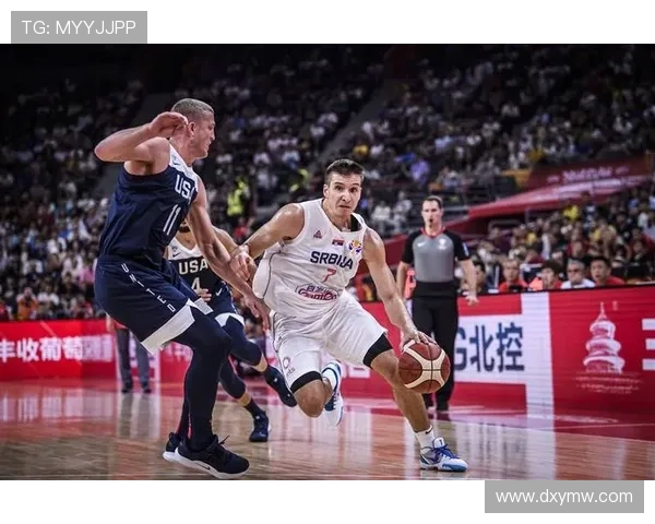 中国男篮备战世界杯热身赛 连胜波兰与塞尔维亚彰显实力