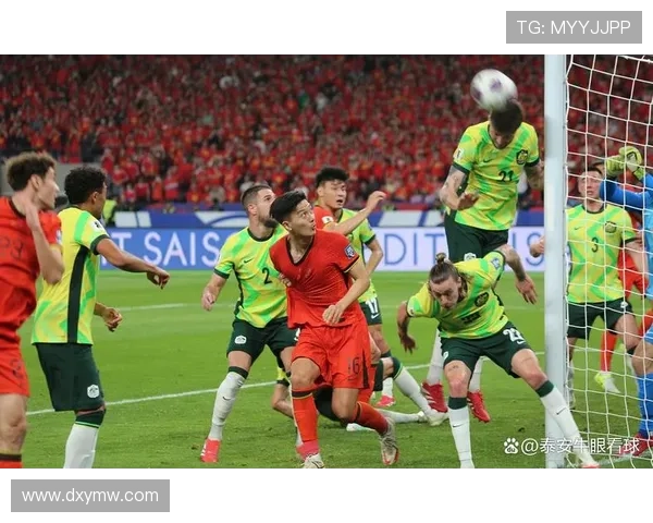 国足逆转夺冠点燃全国球迷激情媒体盛赞团队精神爆棚创造新篇章势