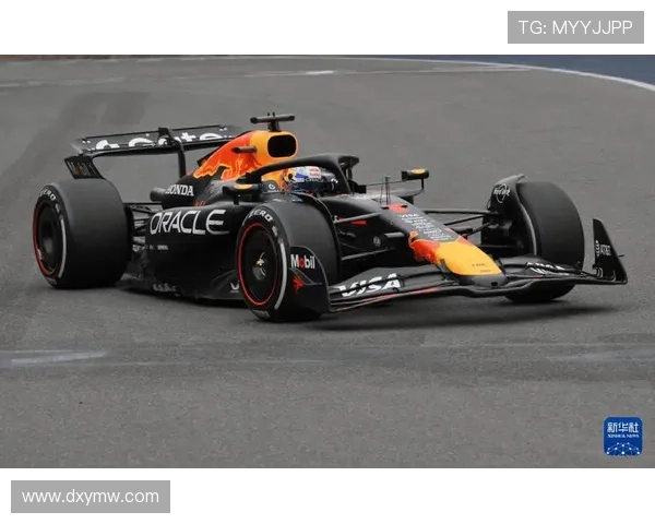 F1赛季激战升级 各队争夺激烈 红牛优势微弱梅赛德斯挑战在即