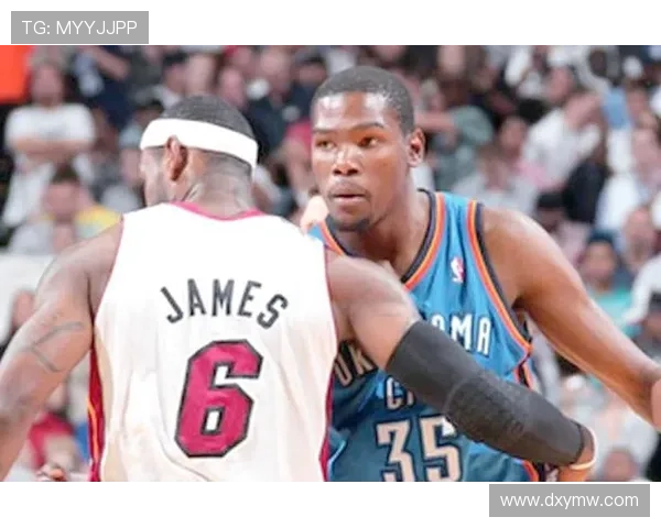 NBA赛季重启火爆开局 詹姆斯与杜兰特领衔明星对决争锋相对 NBA赛季重启火爆开局 詹姆斯与杜兰特领衔明星对决争锋相对